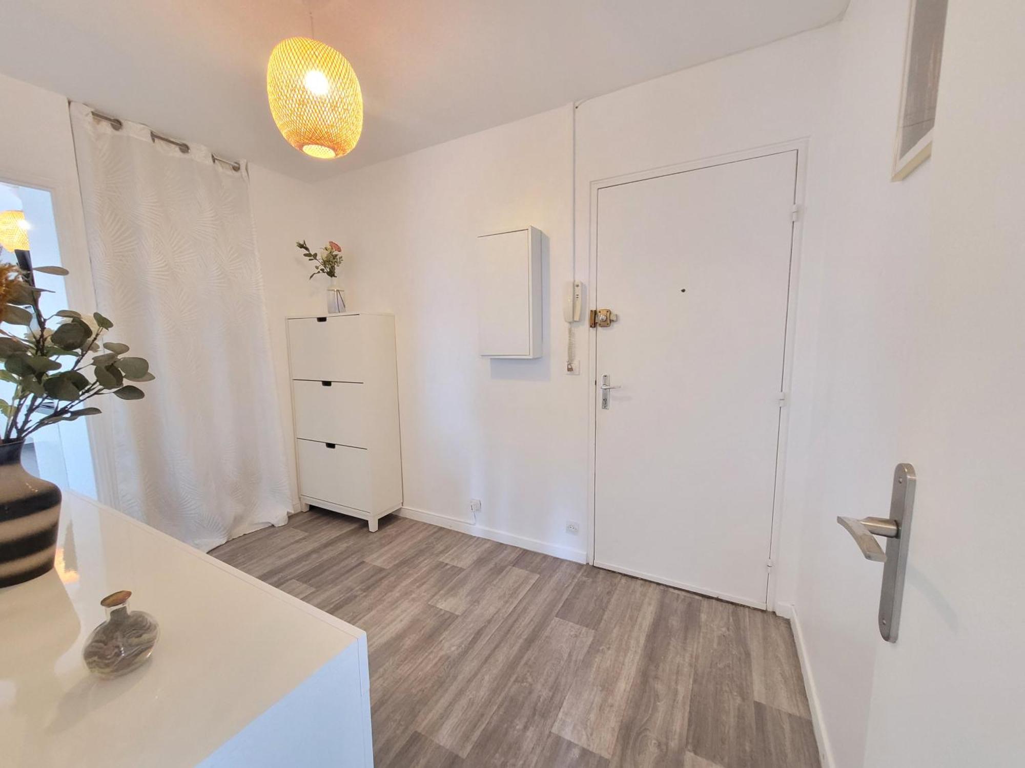 Apartamento Parisian Retreat Pour 5 Personnes - 12 Min De Paris - Proche Gare Deuil-la-Barre Exterior foto