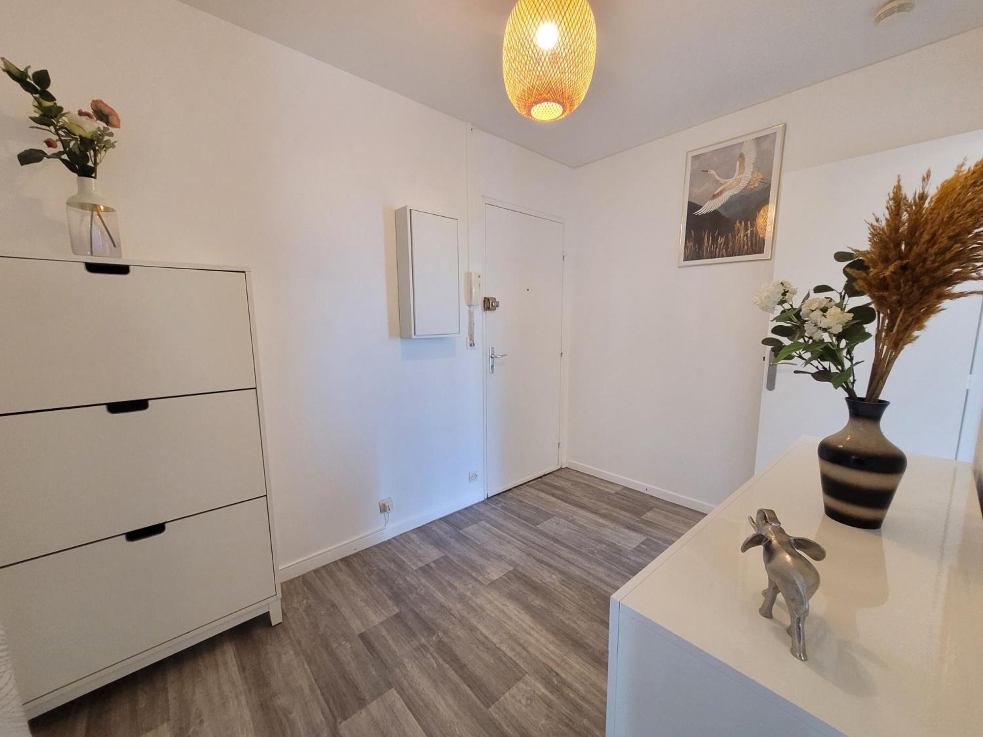 Apartamento Parisian Retreat Pour 5 Personnes - 12 Min De Paris - Proche Gare Deuil-la-Barre Exterior foto