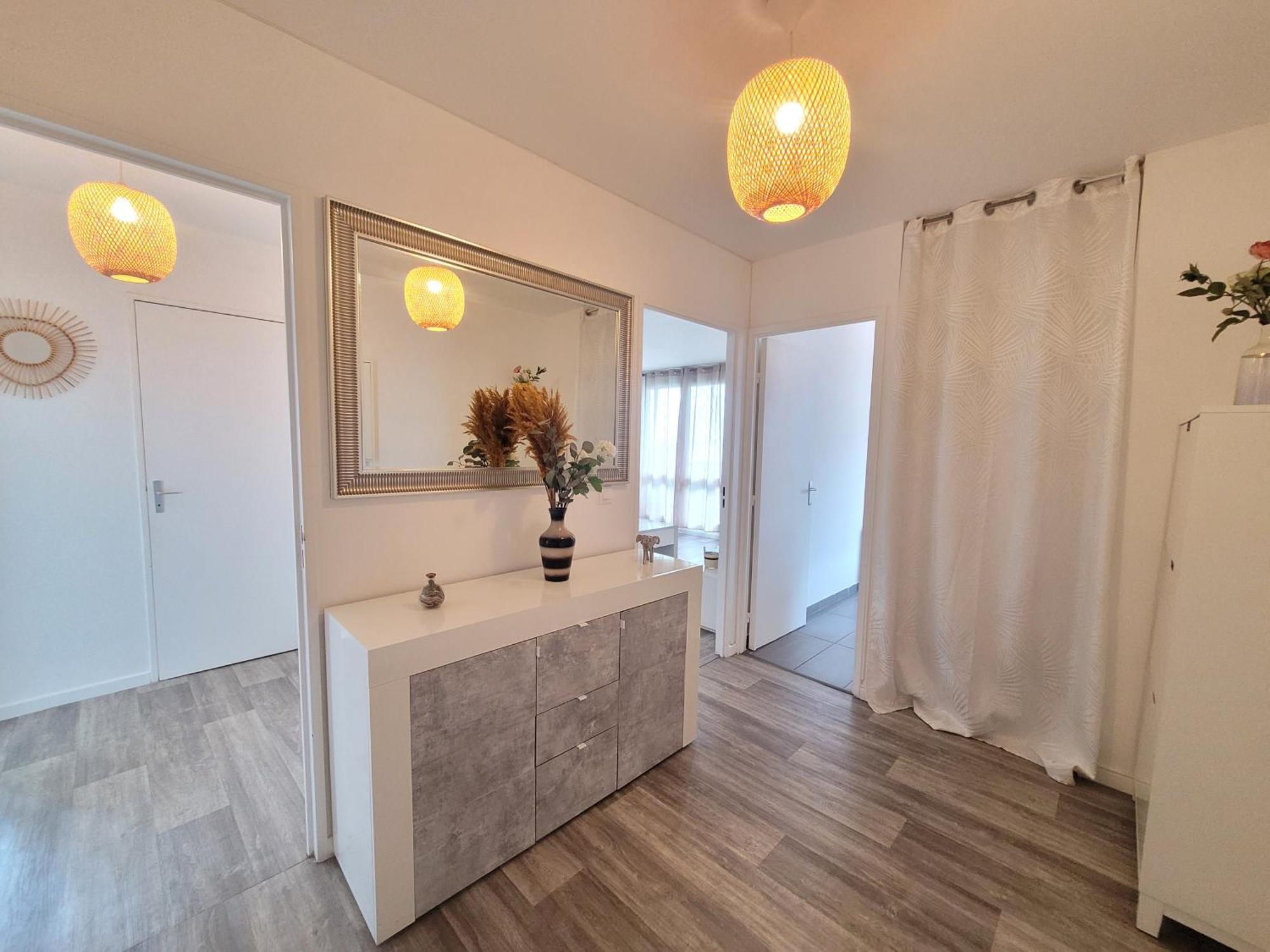 Apartamento Parisian Retreat Pour 5 Personnes - 12 Min De Paris - Proche Gare Deuil-la-Barre Exterior foto