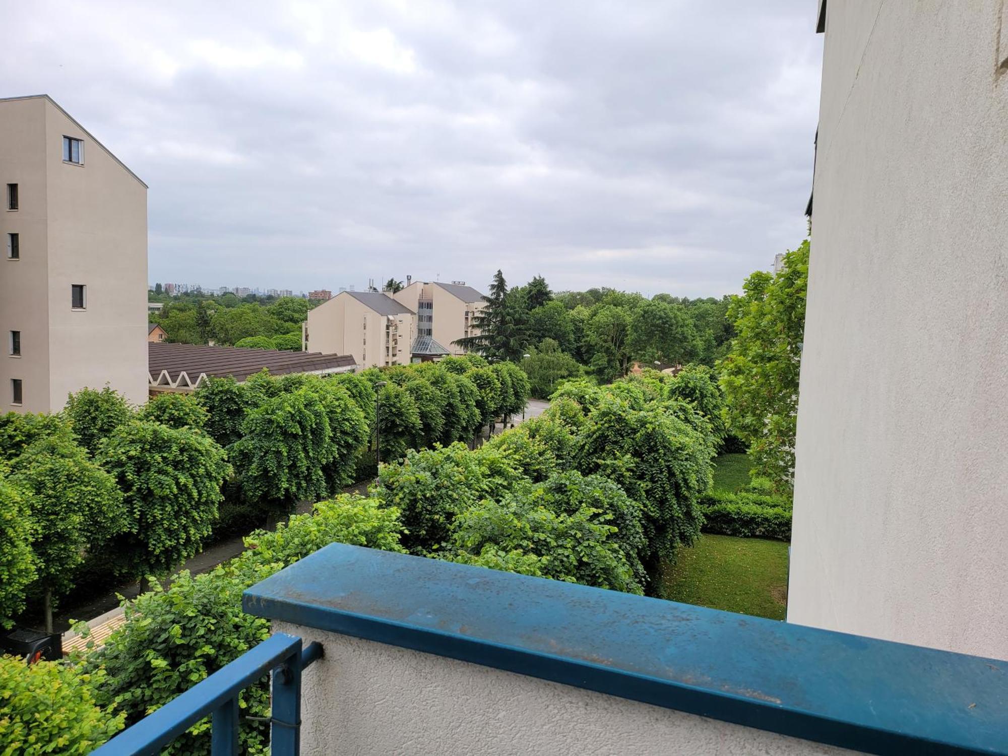 Apartamento Parisian Retreat Pour 5 Personnes - 12 Min De Paris - Proche Gare Deuil-la-Barre Exterior foto
